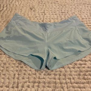 Lined lulu short size 8